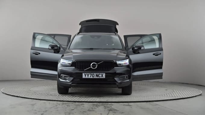 2020 Volvo Xc40