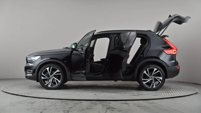 2020 Volvo Xc40