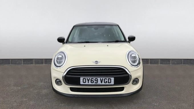 2019 Mini Hatch