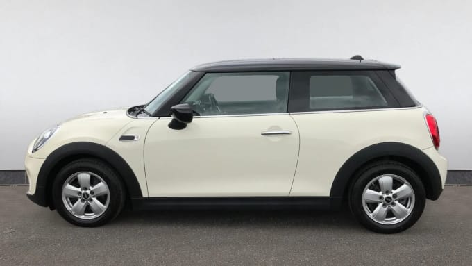 2019 Mini Hatch