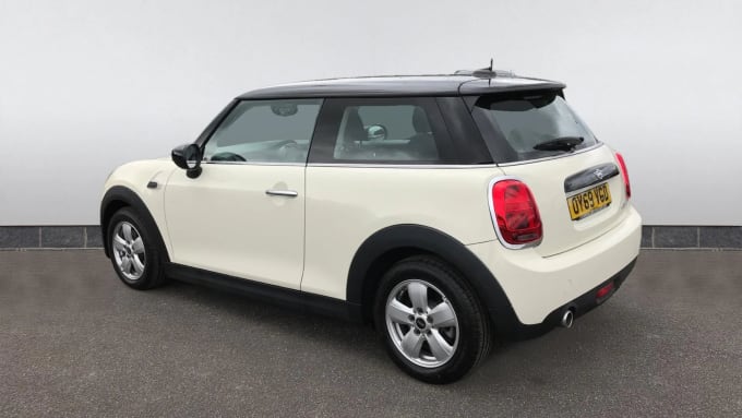 2019 Mini Hatch
