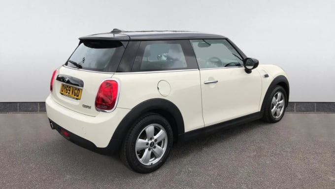 2019 Mini Hatch