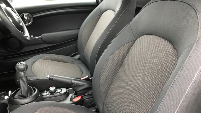 2019 Mini Hatch