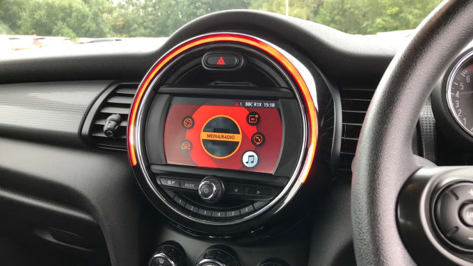 2019 Mini Hatch