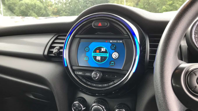 2019 Mini Hatch