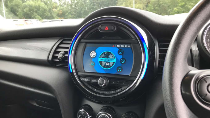 2019 Mini Hatch