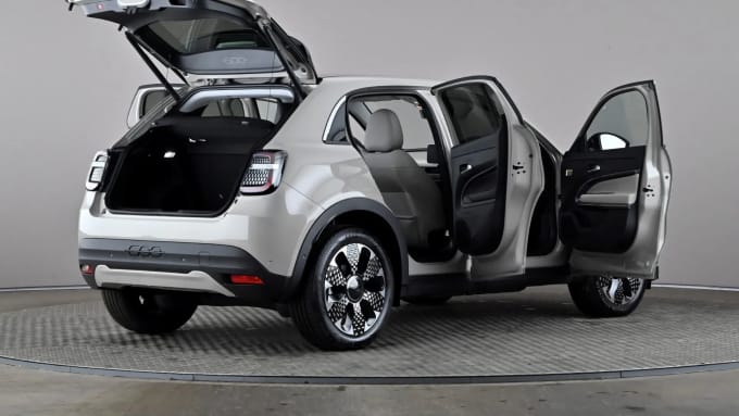 2025 Fiat 600