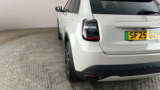 2025 Fiat 600