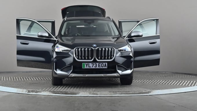 2023 BMW Ix1