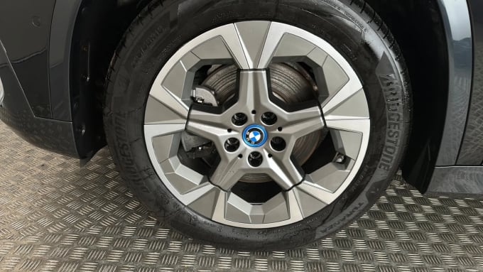 2023 BMW Ix1