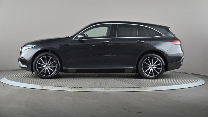 2022 Mercedes-benz Eqc