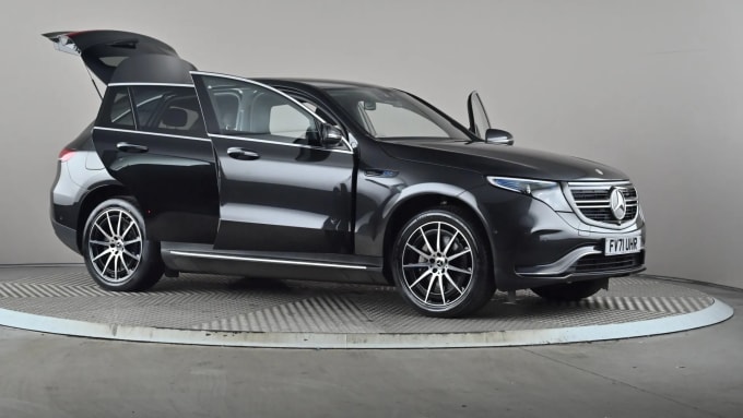 2022 Mercedes-benz Eqc