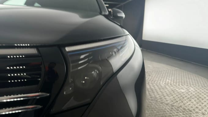 2022 Mercedes-benz Eqc