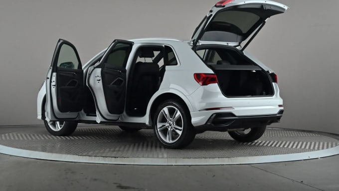 2021 Audi Q3