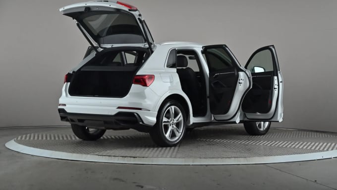 2021 Audi Q3
