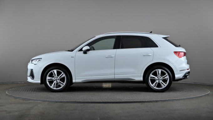 2021 Audi Q3