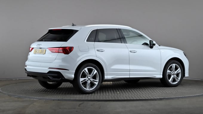 2021 Audi Q3