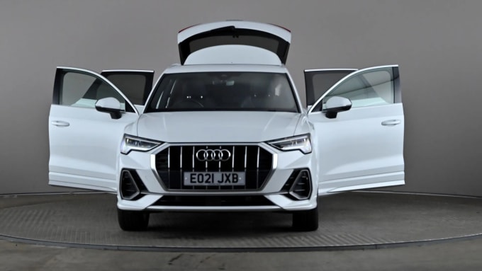 2021 Audi Q3