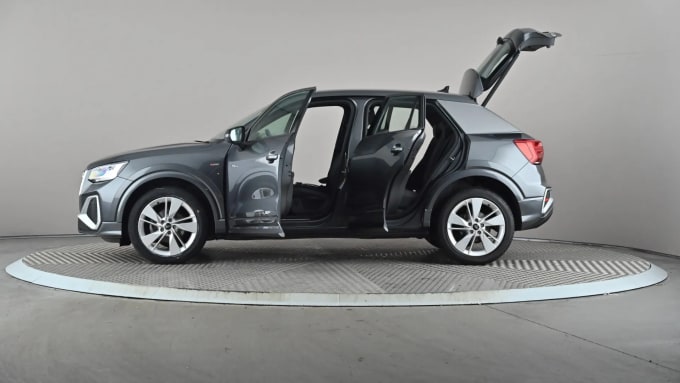 2022 Audi Q2