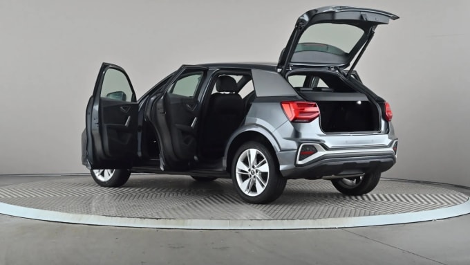 2022 Audi Q2