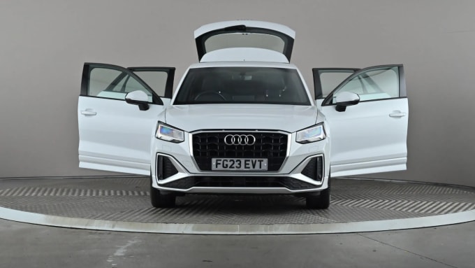 2023 Audi Q2