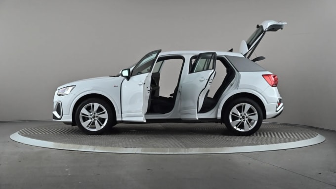 2023 Audi Q2