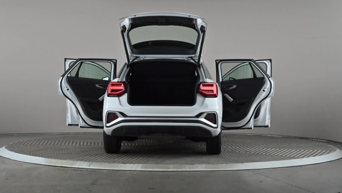 2023 Audi Q2