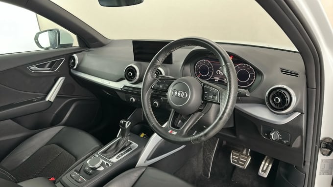 2023 Audi Q2