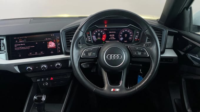 2021 Audi A1