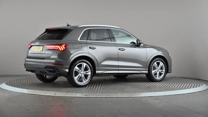 2019 Audi Q3