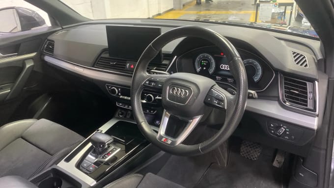 2021 Audi Q5