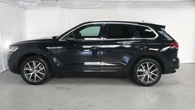 2019 Volkswagen Touareg