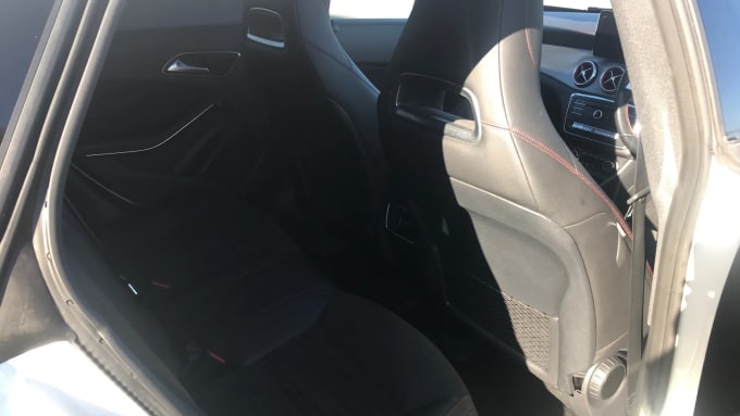 2017 Mercedes-benz Cla Class