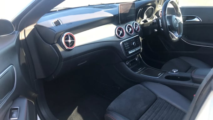 2017 Mercedes-benz Cla Class