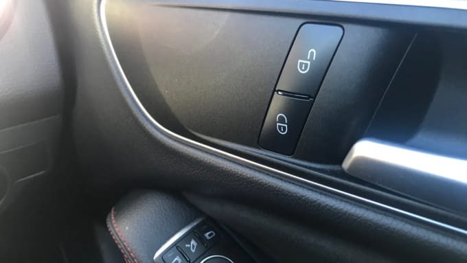 2017 Mercedes-benz Cla Class