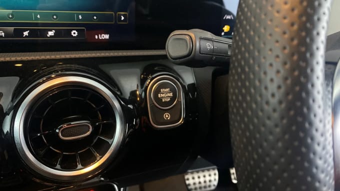 2022 Mercedes-benz Cla Class