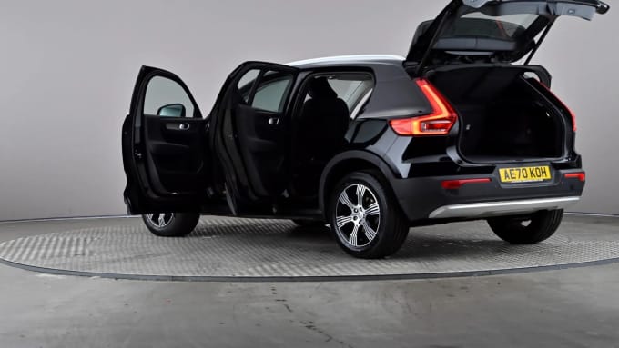 2020 Volvo Xc40