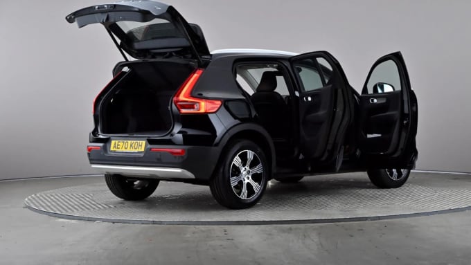 2020 Volvo Xc40