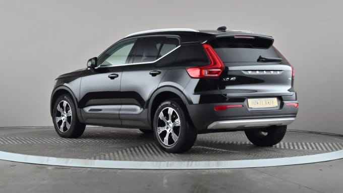2021 Volvo Xc40