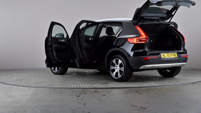 2020 Volvo Xc40