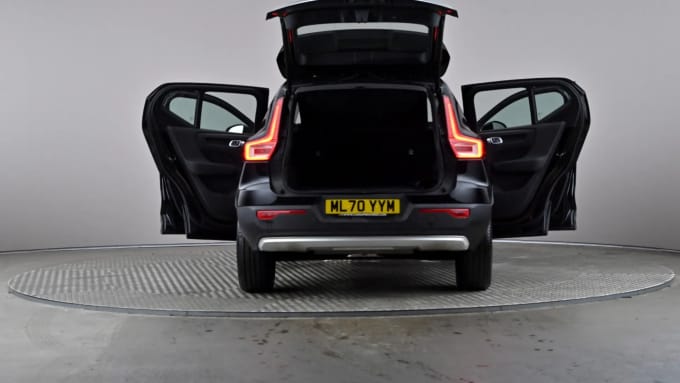 2020 Volvo Xc40