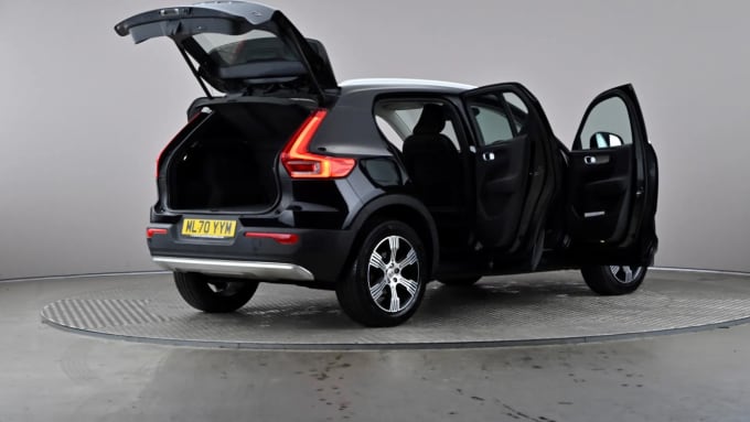 2020 Volvo Xc40