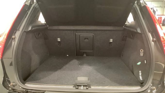 2021 Volvo Xc40