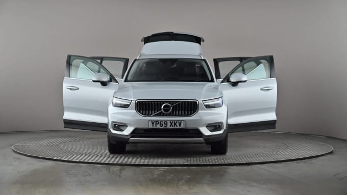 2019 Volvo Xc40