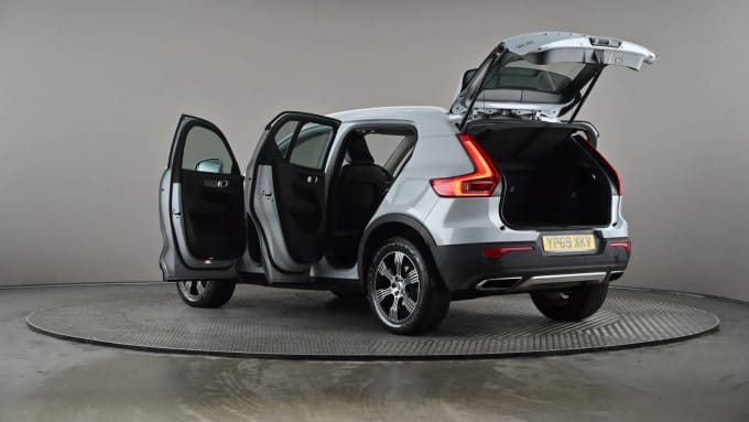 2019 Volvo Xc40