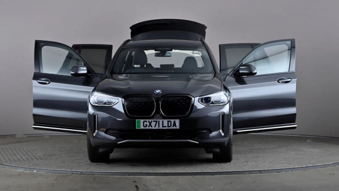 2021 BMW Ix3