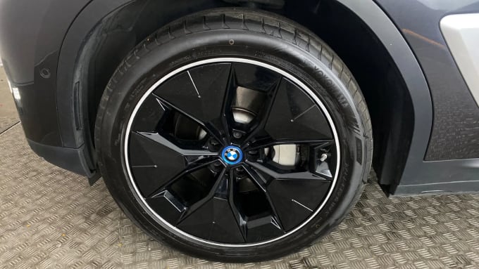 2021 BMW Ix3