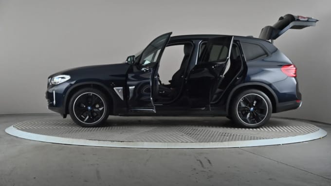 2022 BMW Ix3
