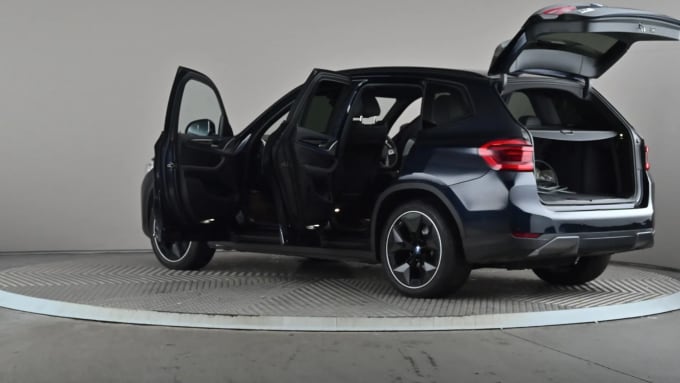 2022 BMW Ix3