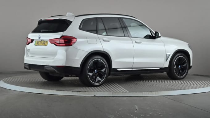 2022 BMW Ix3
